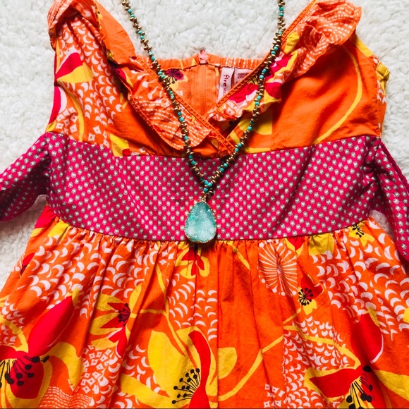 Spring dress - Picture 2 of 4